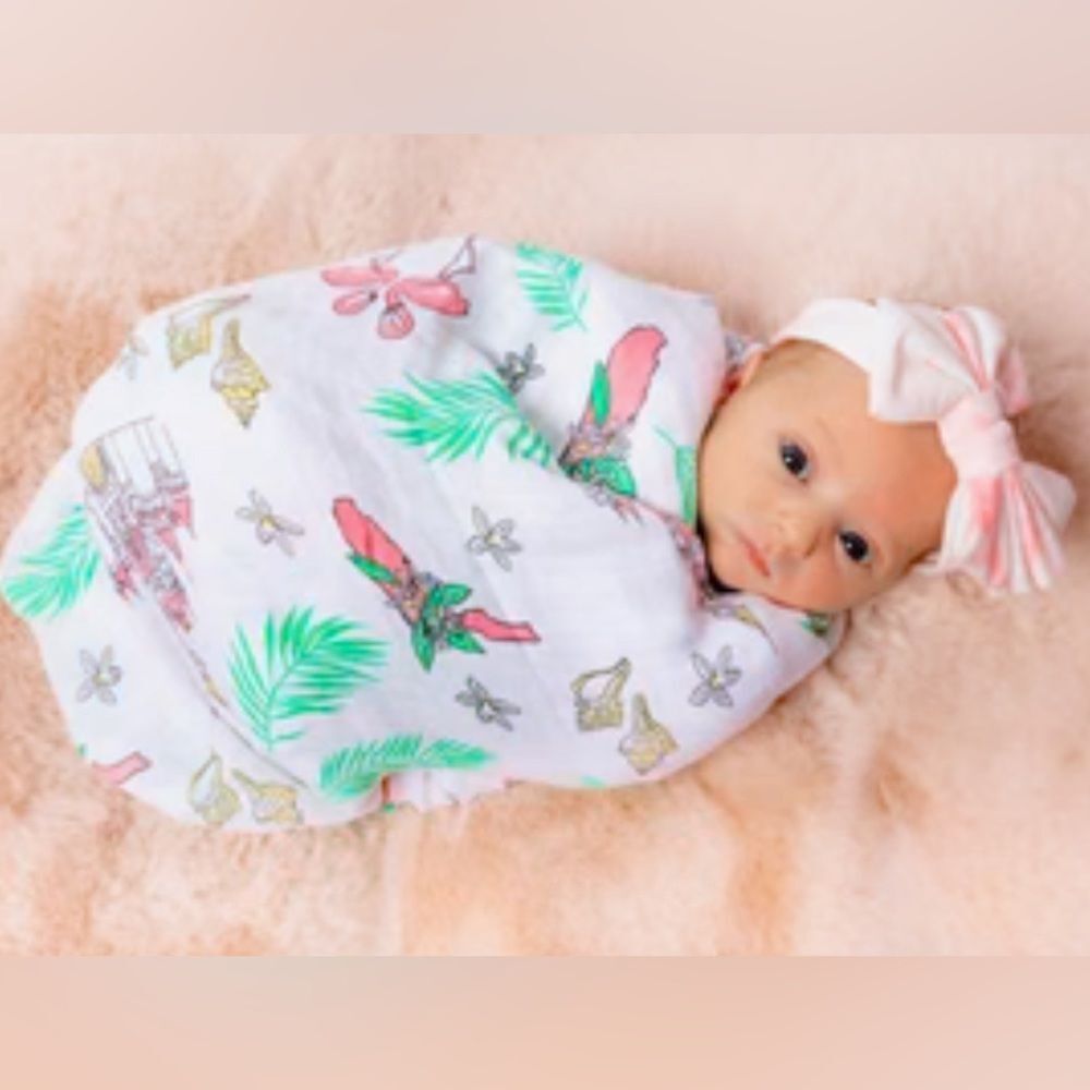 Little Hometown Florida Swaddle Blanket muslin cotton & Itzy Ritzy Paci Clip